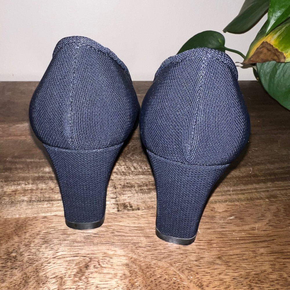 Lifestride Womens 7M Blue Fabric Block Heel Pumps Career Wear Comfort Workwear - Picture 6 of 8